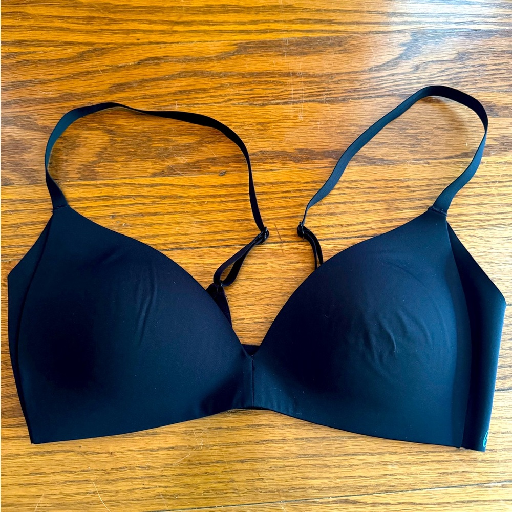 Authentic $68 lululemon Take Shape Bra Black Size 32C NWOT push up padded